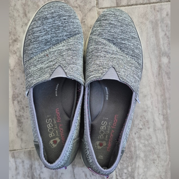 Skechers Gray Slip-On Shoes - Picture 1 of 4